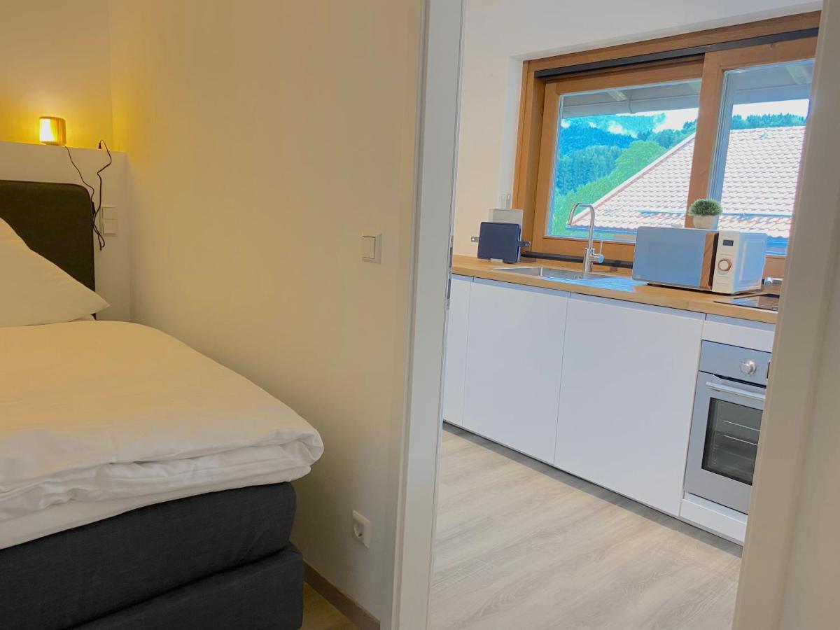 Grosszuegige Ferienwohnung Am Tegernsee Mit Suedbalkon Und Wallbergblick Bad Wiessee Eksteriør bilde