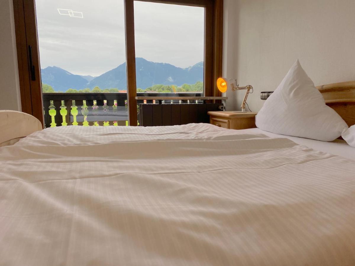 Grosszuegige Ferienwohnung Am Tegernsee Mit Suedbalkon Und Wallbergblick Bad Wiessee Eksteriør bilde